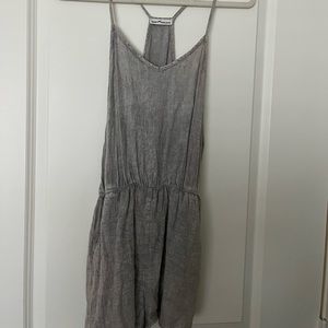 Dainty Hooligan Gray Romper, size small